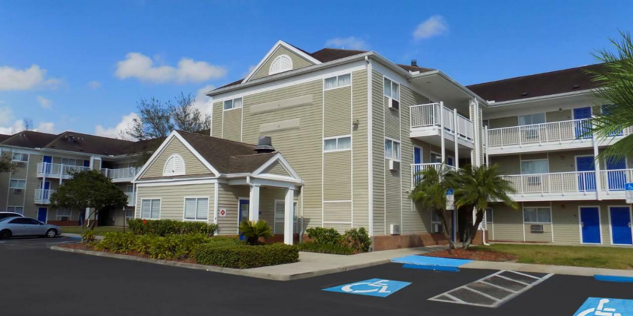 Intown Suites Extended Stay Tampa Fl Orient Park Eksteriør billede